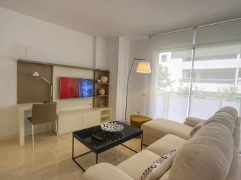 1092 Neu Modernes Apartment in Marbella - Apartamento en Marbella
