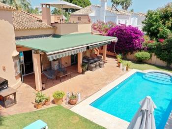 1109 Family Beach Villa - Apartamento en Marbella