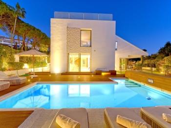 2244 New Modern Luxury Villa in Puerto Banus - Apartamento en Marbella