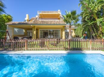 4040 Luxury VILLA in Puerto Banus, Pool, Garden - Apartamento en Puerto Banus