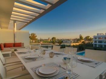 4507 new penthouse in Belair, solarium, pools - Apartamento en Estepona